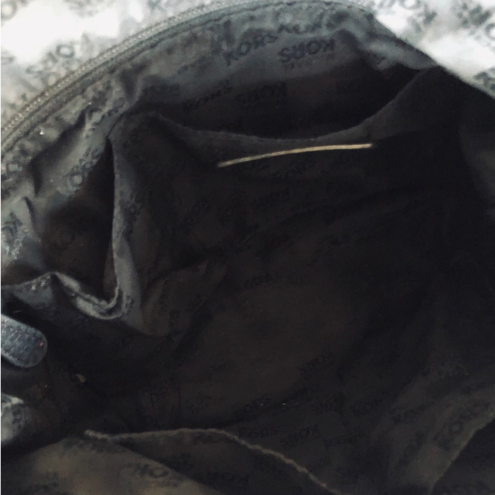 Michael Kors Black leather Hobo Bag - Picture 9 of 9